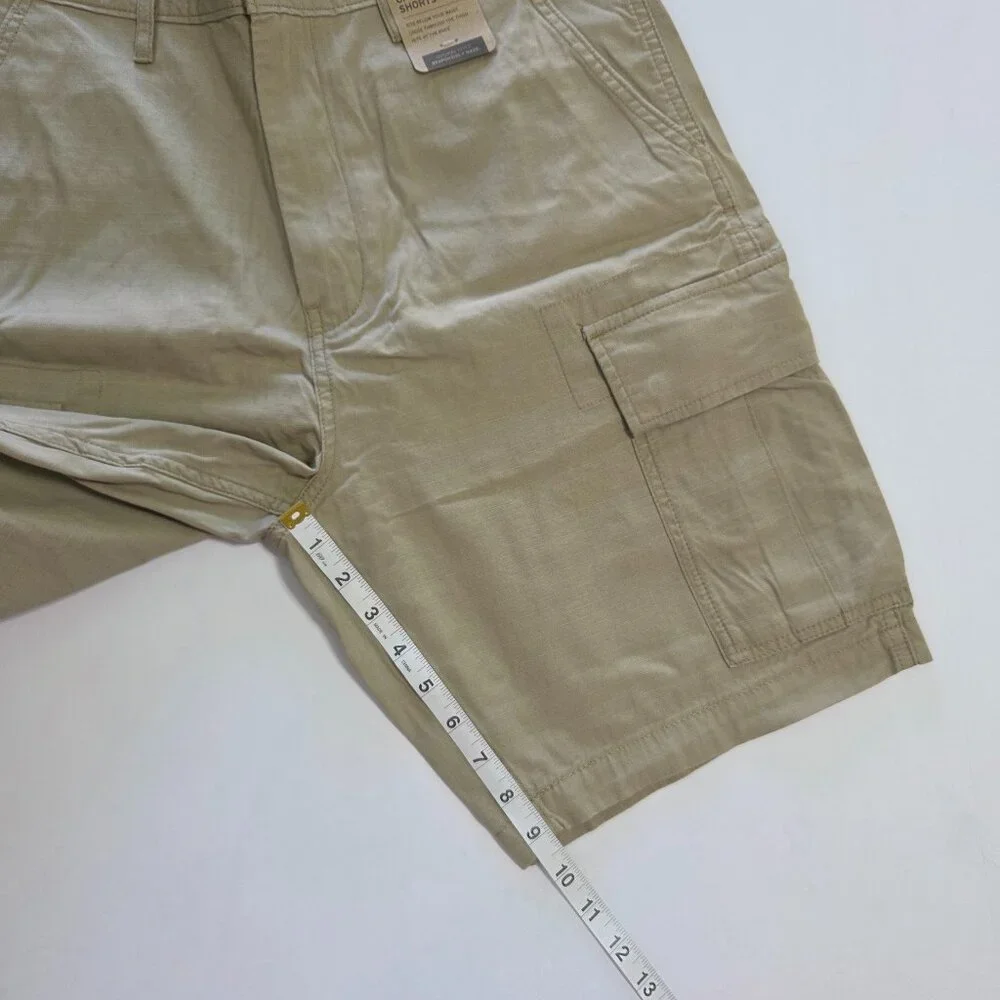 Levi’s Carrier Khaki 100% Cotton Cargo Shorts, Men’s Size 32, NWT